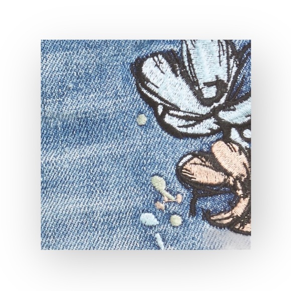 new BlankNYC ★ Festival Floral Embroidery Denim Cut Off Shorts ★ Inside Joker 30 - Picture 8 of 16